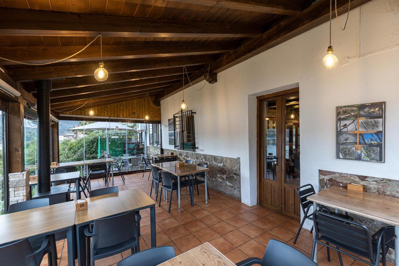 Hostal Etxeberri Eugi Exteriör bild